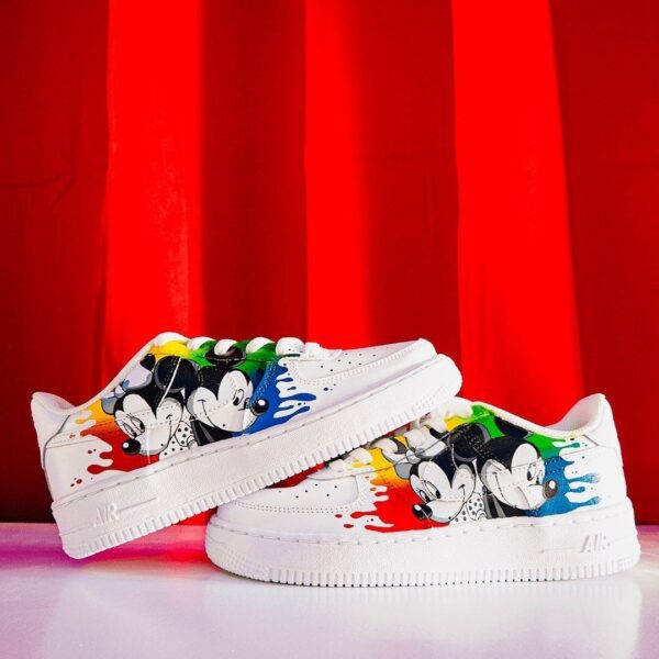 Mickey y Minnie Mouse