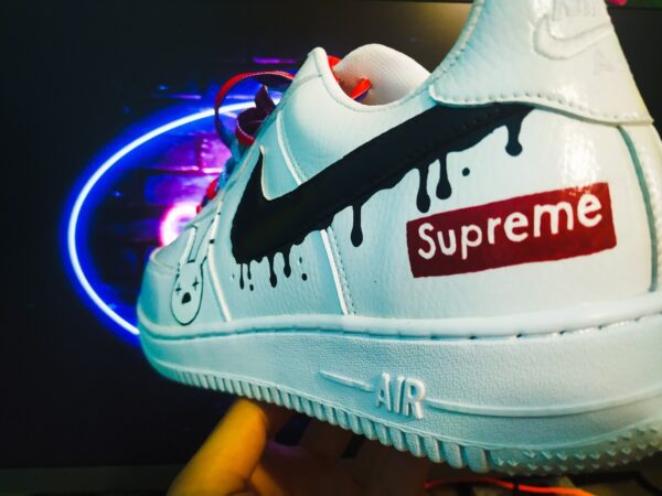 Bad Bunny Supreme - Imagen 3